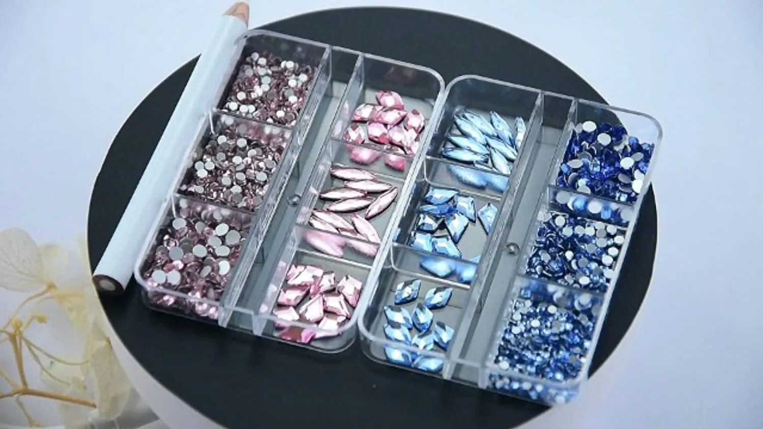 1560Pcs Pink and Light Blue Nail Crystals Rhinestones Flatback Glass Gems Multi Sizes Shapes Colorful Light Blue Pink Nail Rhinestones Crystals with Pen for Nail DIY Crafting Clothes Shoes Jewelry