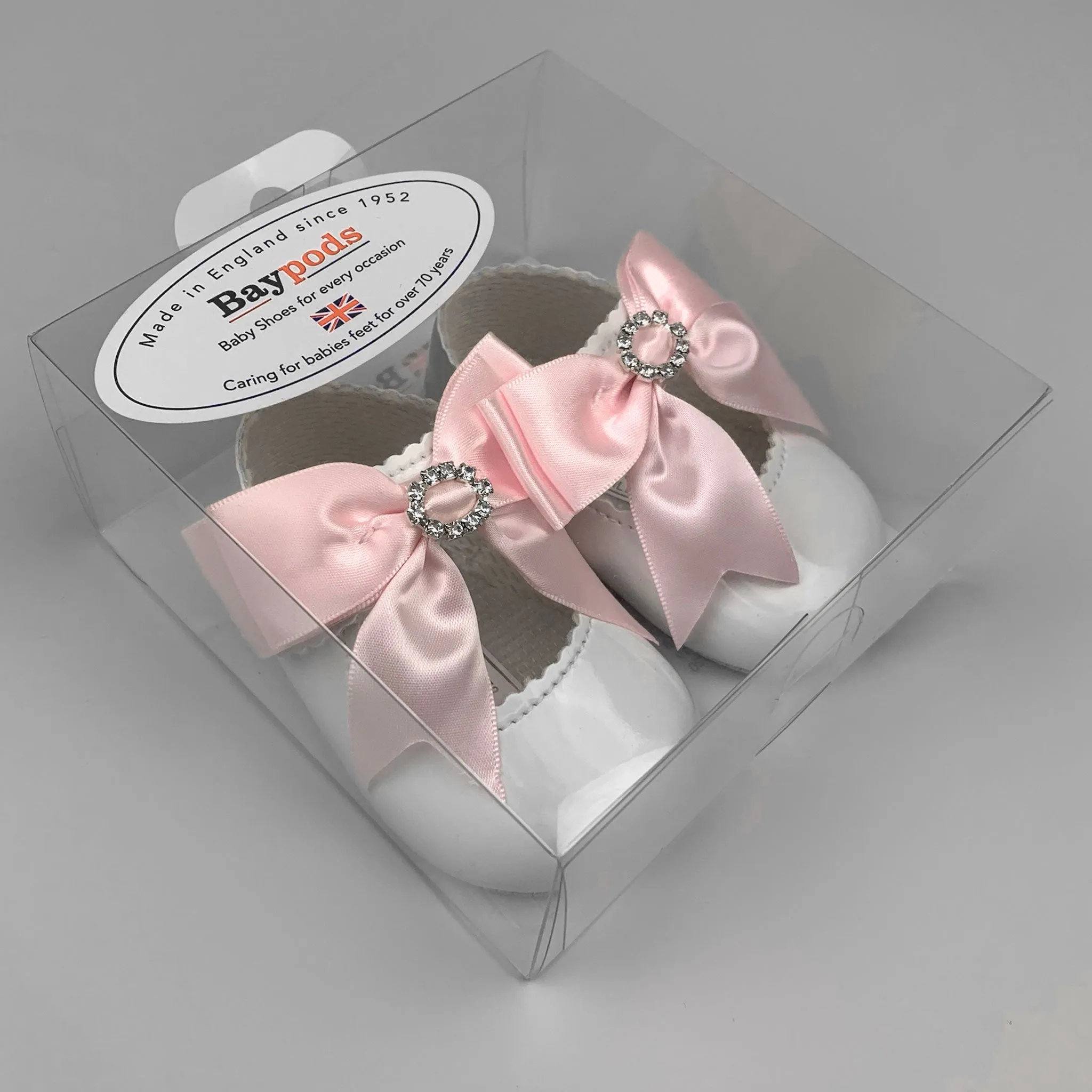 Baby Shoes - White with Pink Bow and Diamante