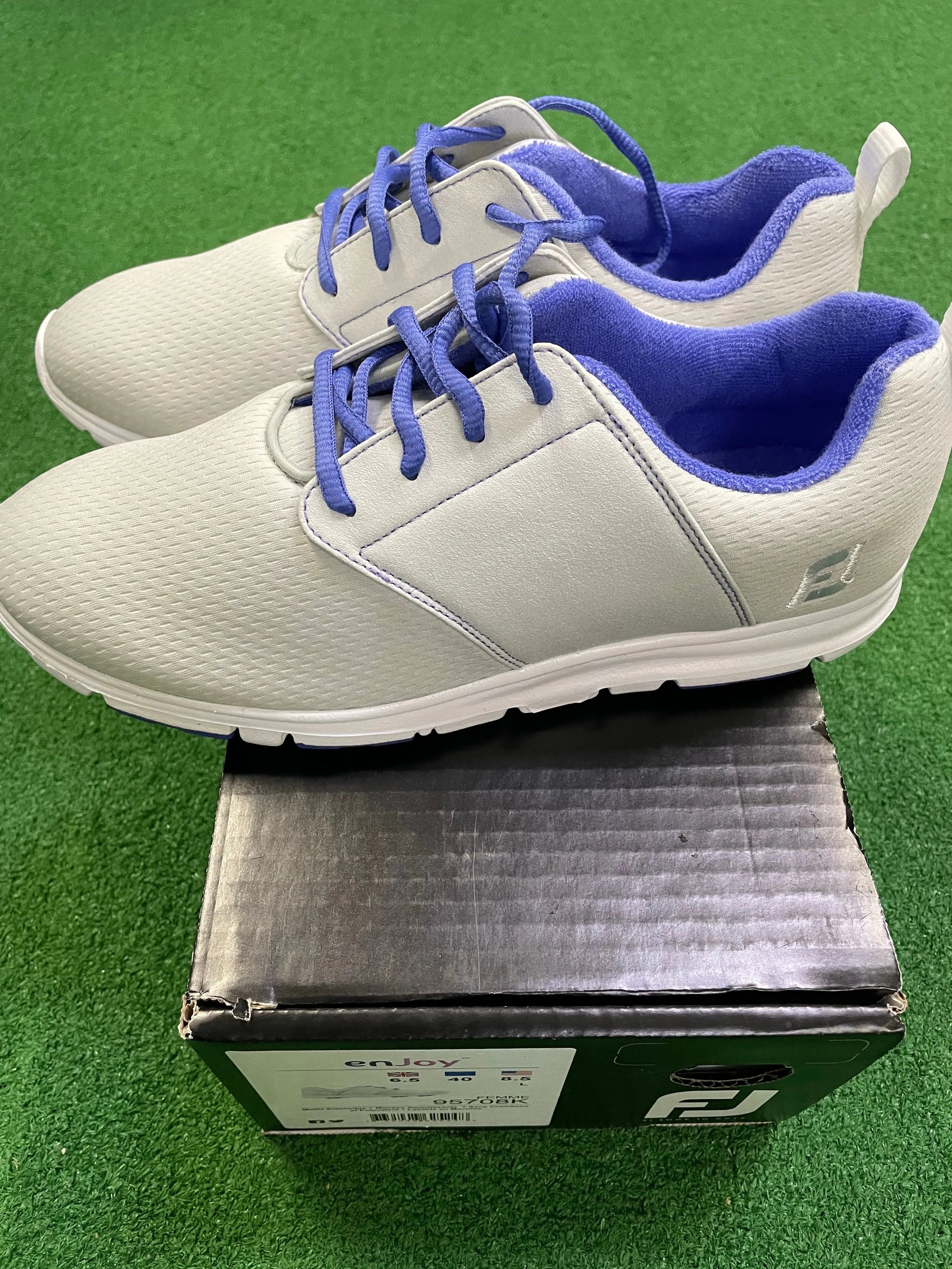 EX Shop Display Footjoy Ladies enJoy Golf Shoes 95708K / Light Grey / Size UK 6.5