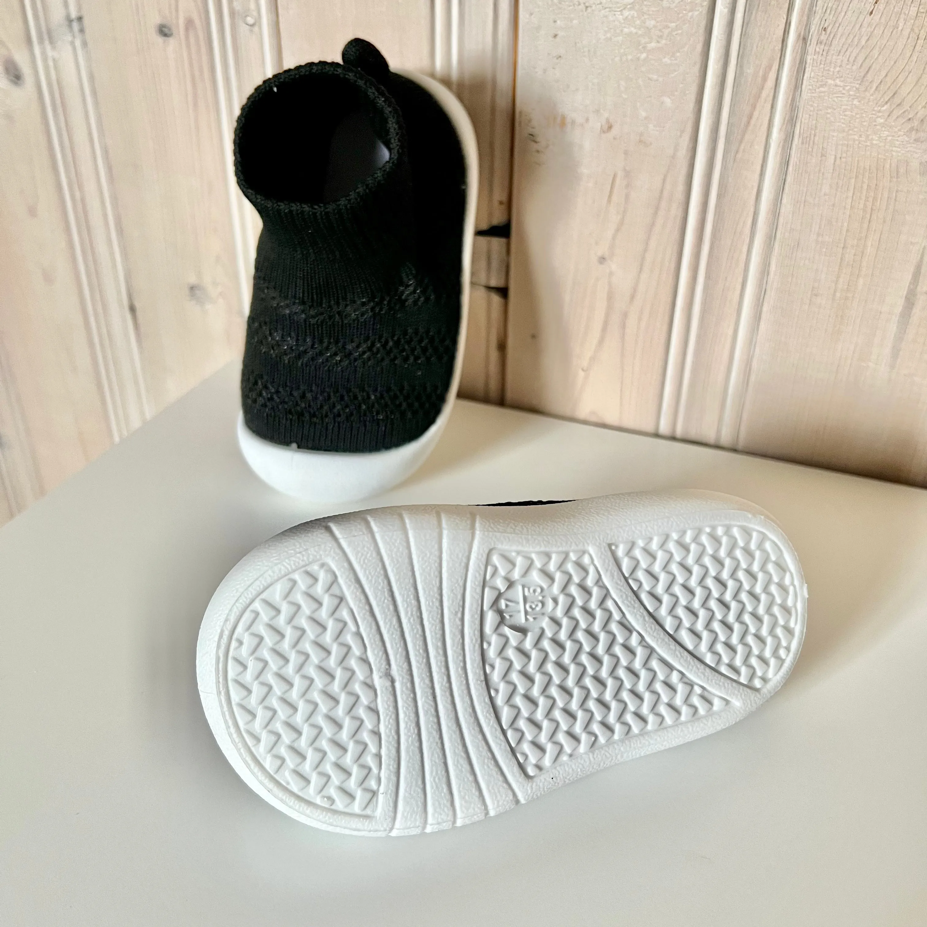 Knit Ankle Shoes - Black