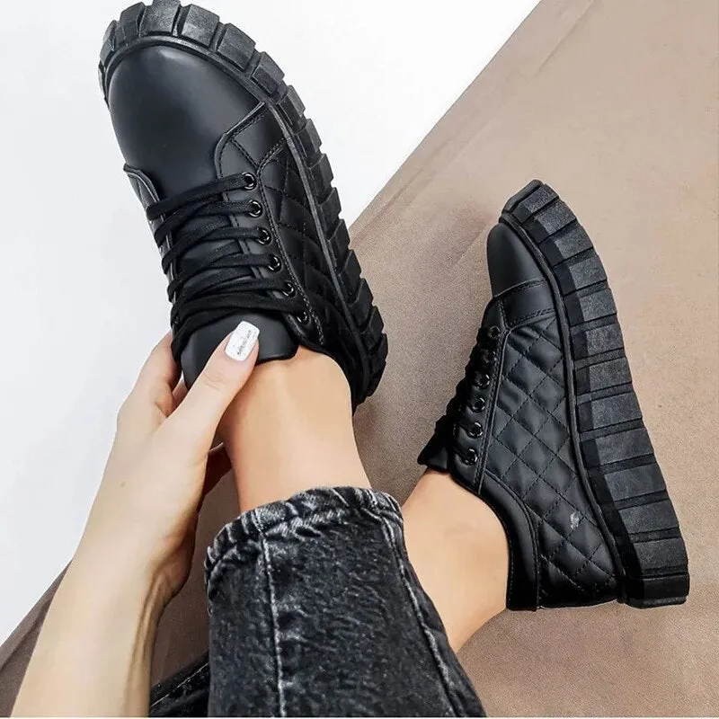 Laila® | Casual and comfortable   shoes