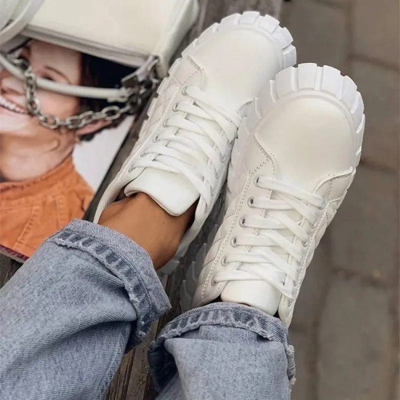 Laila® | Casual and comfortable   shoes