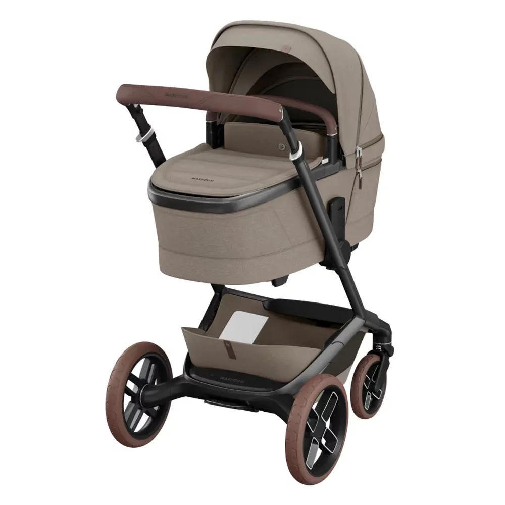 Maxi-Cosi Fame Travel System - 9 Piece Premium Bundle