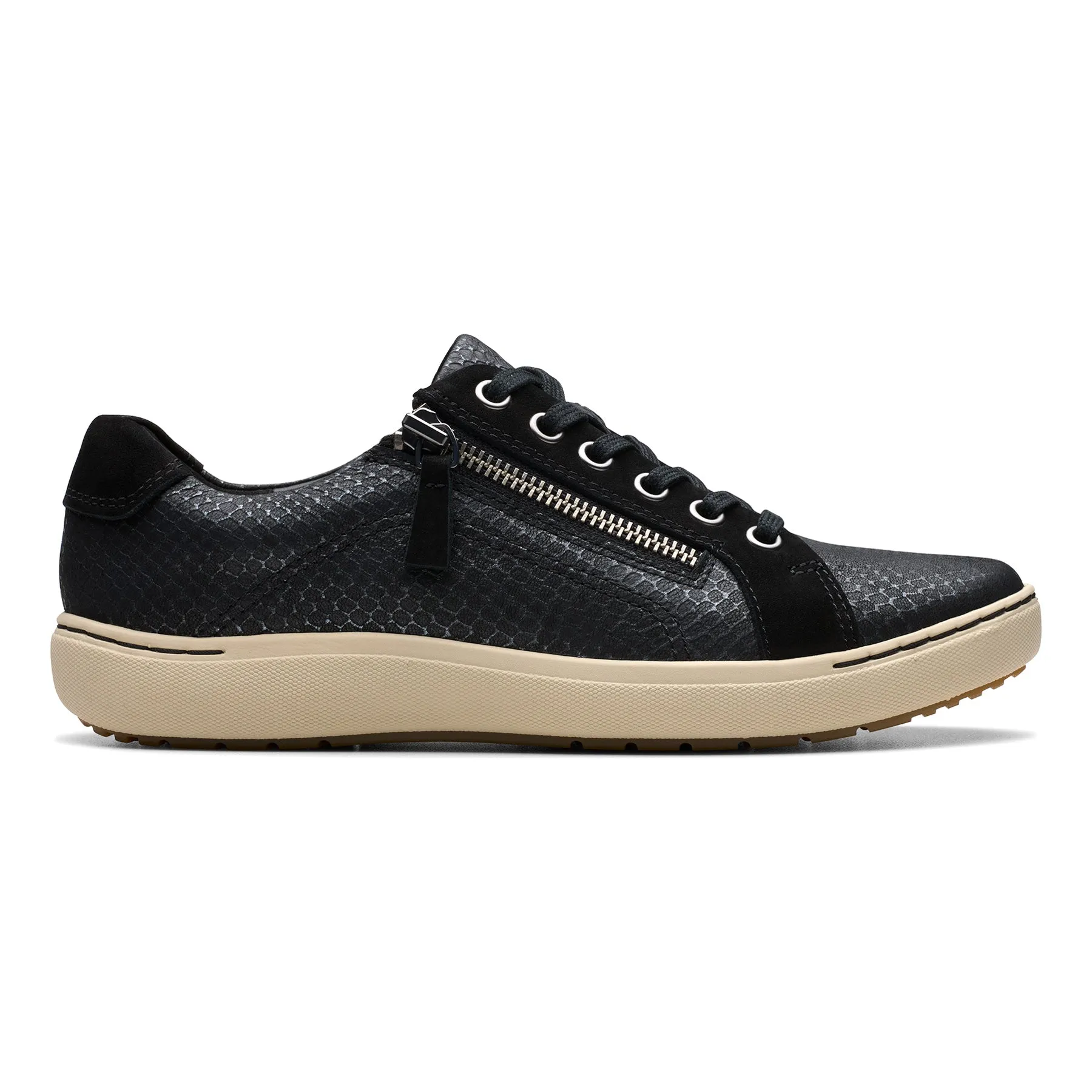 Nalle Lace