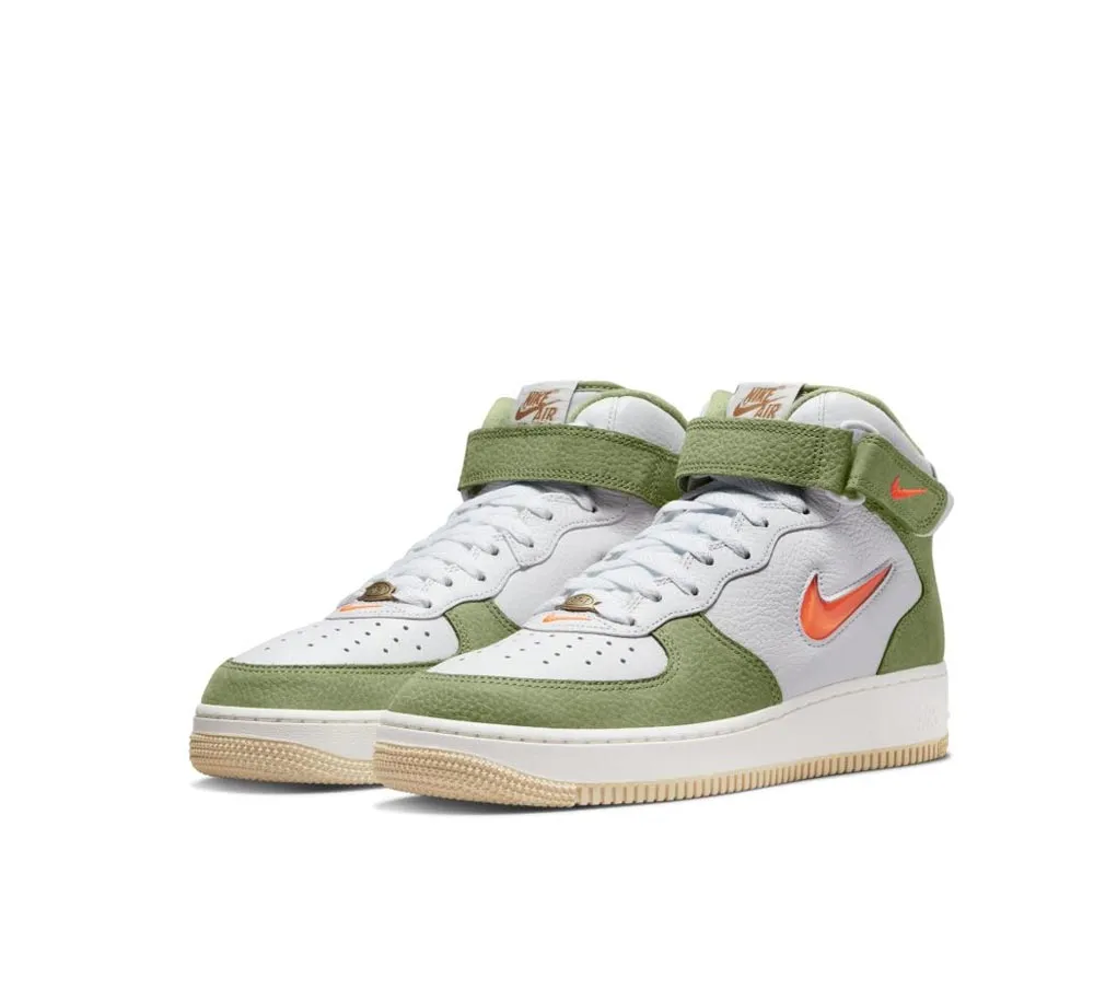 NIKE AIR FORCE 1 MID QS