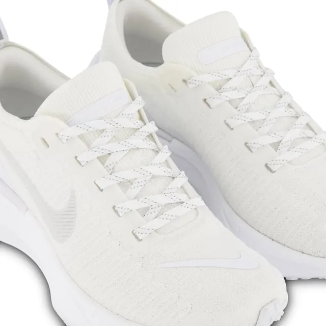 Nike Zoomx invincible Run FK 3 - White/ Photon Dust (Womens)