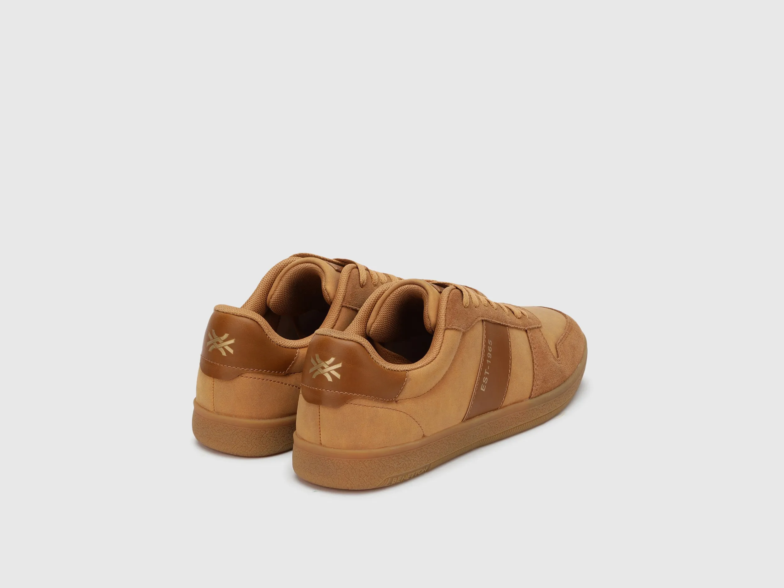 Solid Solid Casual Sneakers