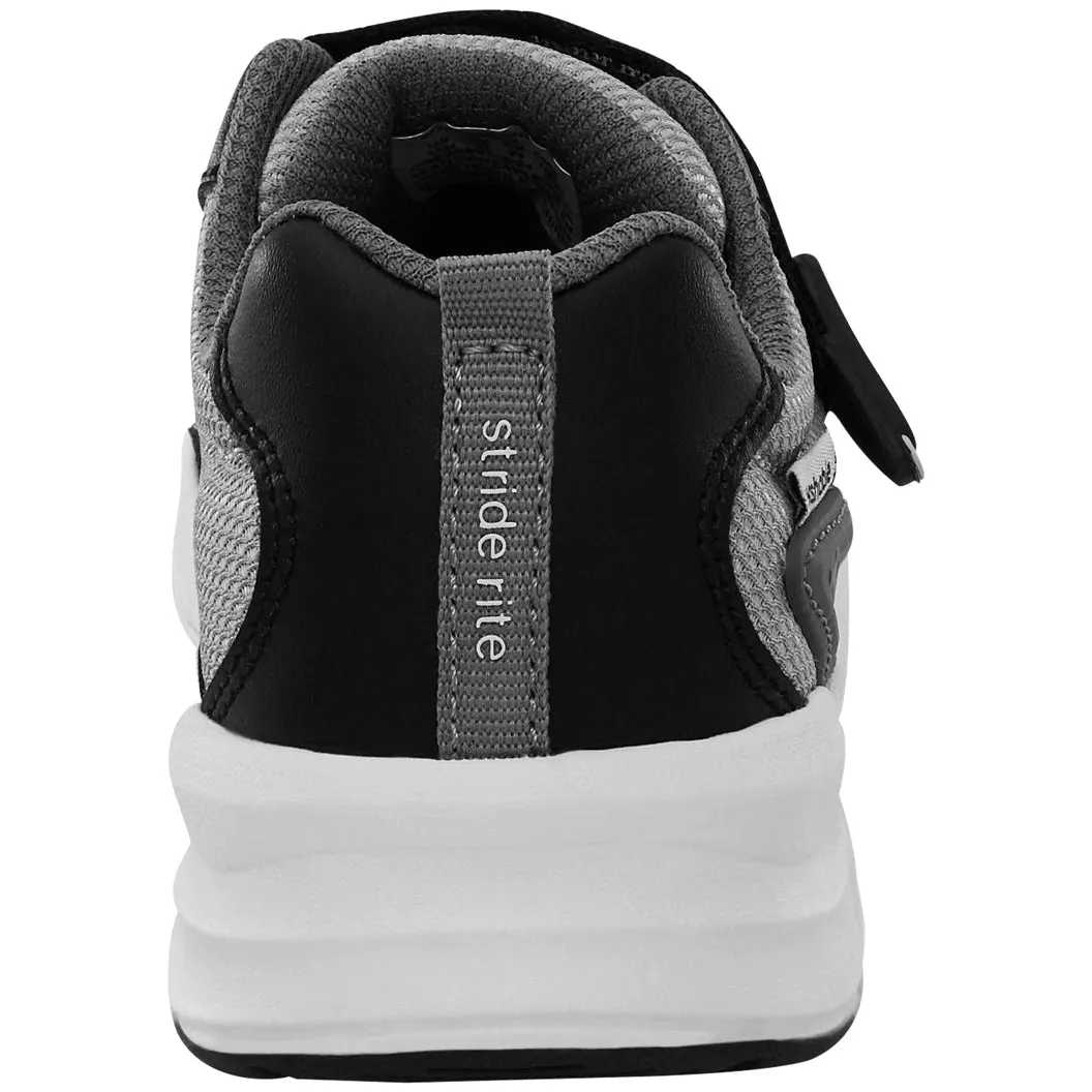 Stride Rite Made2Play® Journey 2.0 Sneaker - Black