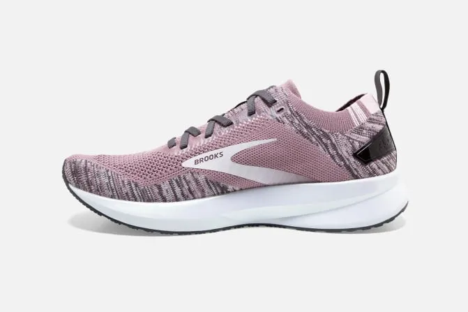 Women's Brooks Levitate 4