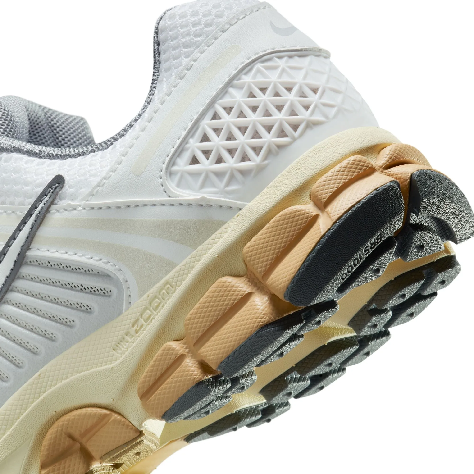 WOMENS NIKE ZOOM VOMERO 5 FJ2028-101 - SUMMIT/WHITE/PURE PLATINUM/SMOKE GREY