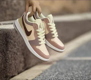 Women's Sneakers