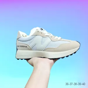 Women's Sneakers