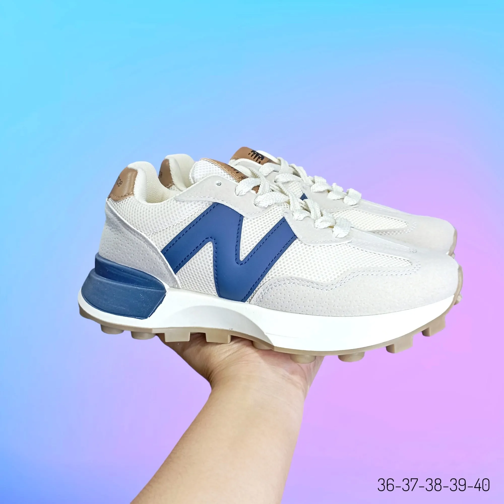 Women's Sneakers